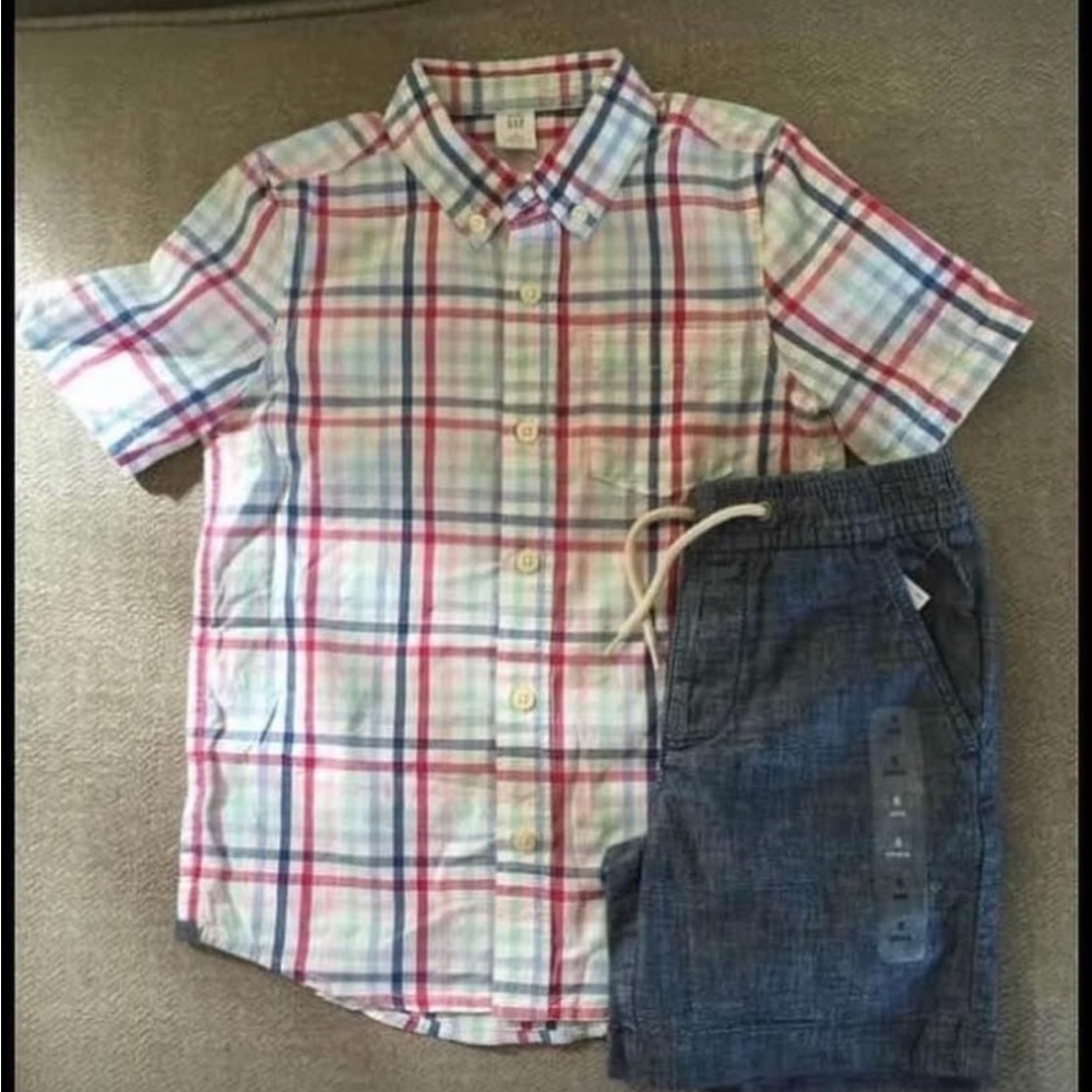 GAP KIDS MULTISTRIPE PLAID SHIRT & CHAMBRAY SHORTS SET